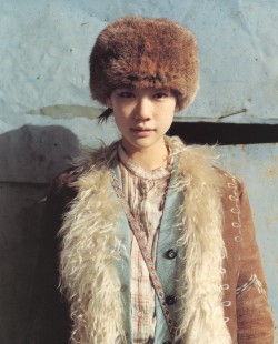  dandelion, aoi yu for her photobook of travels in russia, 2007 