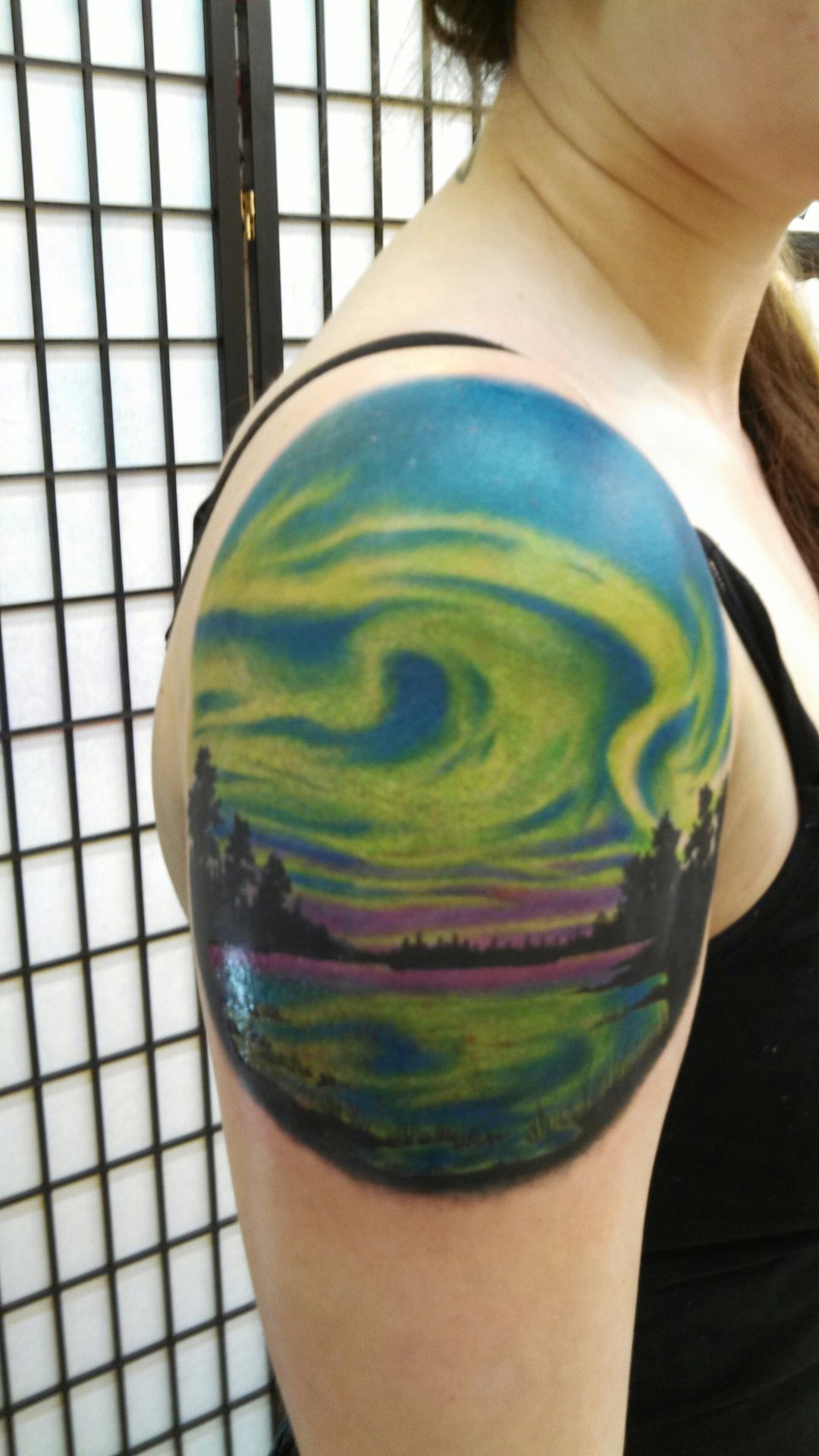 fuckyeahtattoos:  Northern Lights Just finished! It’s more than anything i could