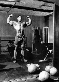 scienceofstrong:  Frank McGrath 