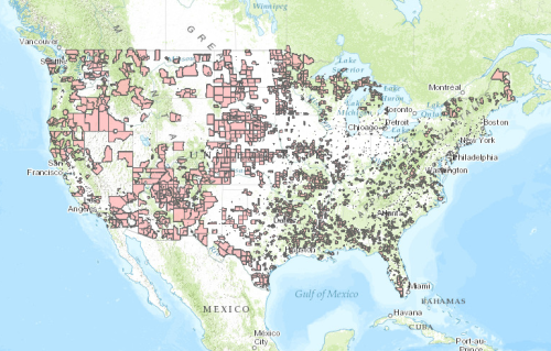 fromstarstostarfish:(Maps courtesy of USDA.)Food Deserts Across AmericaA food desert is a low-income