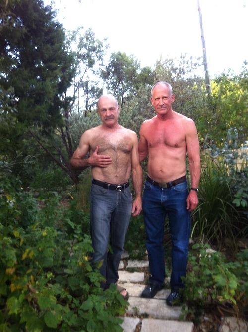 dadandsonworld:   whatdaddywants111: fuckyeahbesthornydaddies: I have chatted with, and am in love with, the one on the right 