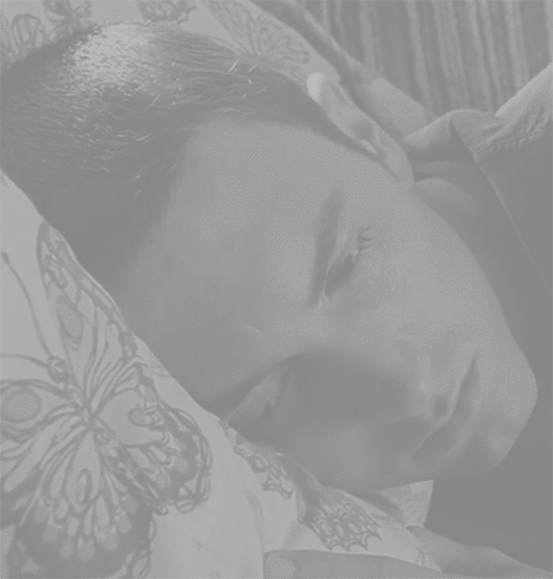 eminemtotheend:  *licking my screen* *__* He’s tooooo cute!! 