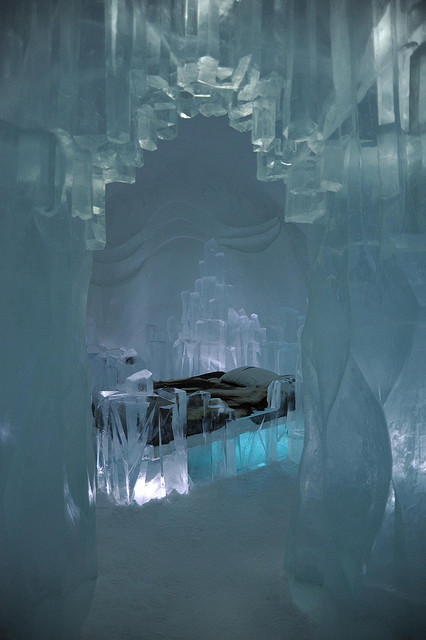 The Queen of Ice Suite at Jukkasjärvi Ice Hotel, Sweden (by x9x2x).