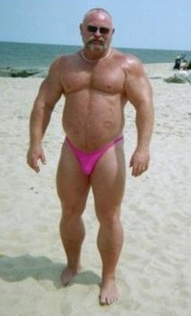 XXX speedozone:  beefy boyz in speedo photo