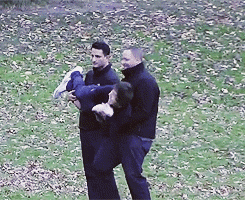 getmehoran:  Harry Styles &amp; Liam Payne filming in Central Park x 