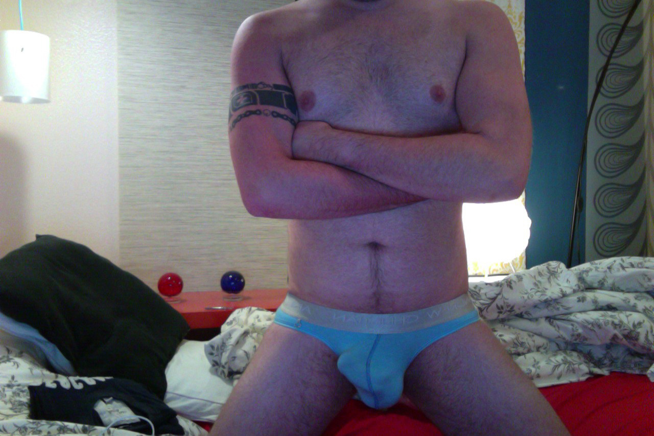 aplinkogame:  still not completely happy with my body, but here it is 
