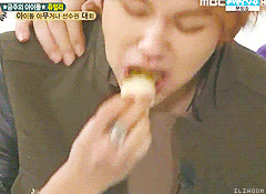 :   Ilhoon eating a lemon within 62 secs in the game  