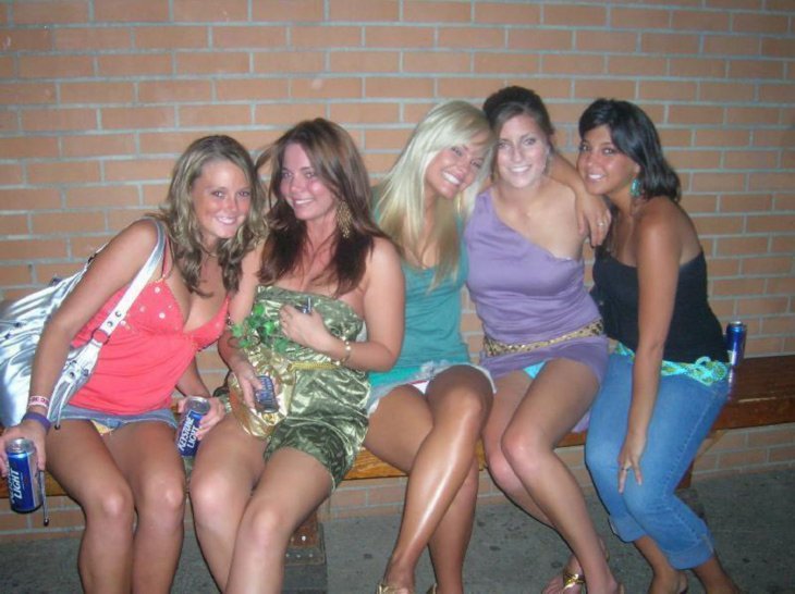 Love these ladies pantyluvs:  It’s the upskirt trifecta!