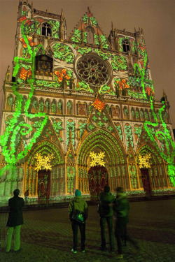 letsbuildahome-fr:  LYON’S FESTIVAL OF LIGHTS View of Les Chrysalides de Saint-Jean installation by artist Damien Fontaine at the Saint-Jean Cathedral during the rehearsal for the “Festival of Lights” in central Lyon late on the night of Dec. 5.