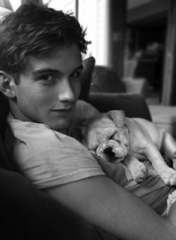 mysteriousmitch:  Want a dog… and him.