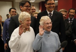 movement-and-yoga:  Jane Abbott Lighty, 77, and Pete-e Petersen, 85, were the first couple to get married in Seattle, Washington last night after the new same-sex marriage law passed. 