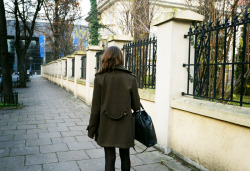 suunday:  Wearing Storets coat, Second-hand blouse, Mango shorts &amp; bag, Second-hand belt.