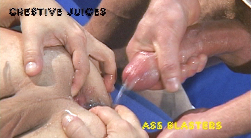 seanstormxxx:  Here are some frame grabs from one of my favorite scenes with www.cre8tivejuices.com