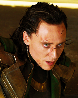 themidgardiansongstress:  awesomeflotsam:  A PSA to all those writers out there who like to make it seem like Loki’s some kind of fragile, delicate little snowflake:  This is what he looked like after falling through space, traveling through a goddamn