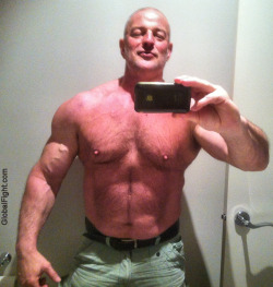 wrestlerswrestlingphotos:  huge ripped furry muscle daddy