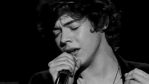 Eu cantando minha musica favorita :