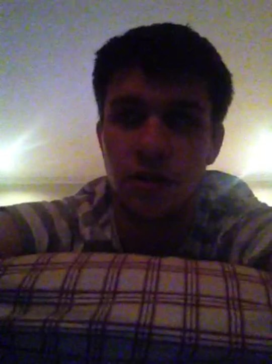 malikmydick:  I MADE A VIDEO OF ME TALKING SO YOU CAN HEAR MY VOICE AND MY MOM AND