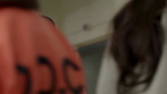 shitrodsays:  cosbyykidd:   Beyonce Scared Straight on Orange is the New Black  this part had me crying lmao  I need to watch this shit but I dont have Netflix anymore. Who wanna let me use their Netflix account? 