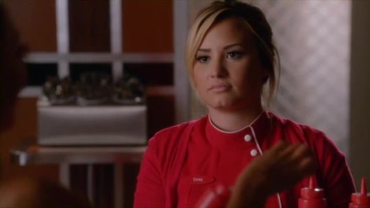 nayarivra:  Dani and Santana in 5x02 