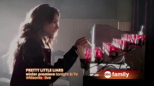 abcfamily:  TONIGHT! Tune in to the Winter Premiere of Pretty Little Liars followed by the Winter Premiere of Ravenswood beginning at 8/7c on ABC Family!