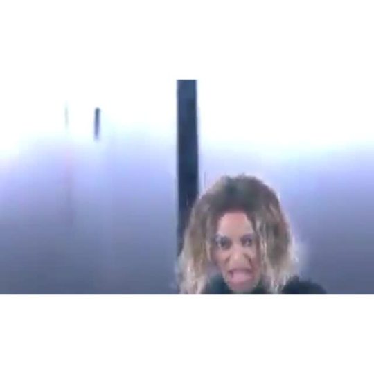 tyleroakley:  jan-john:  Blue Ivy saying “Surfboart” during Beyoncé’s Grammy
