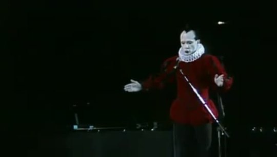 commiepinkofag:  The Cold Song  |  Klaus Nomi [Live Performance, 1982 Munich, Germany]