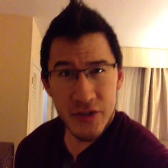 ava-ire-girl-on-fire:  shadowplier:  Favourite vine, hands down.  this is why markiplier