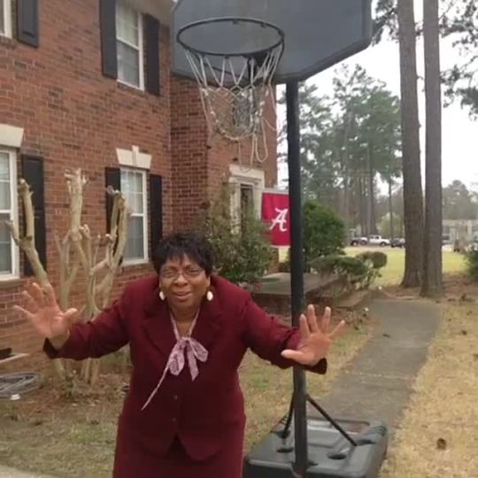 stack3d-stalli0n:  bro-slimdickens:  neekmonroe:  plotprincessss:  cantaffordbape:  sosa-parks:  Nigga dunked on his own grandmother bruh this is a new level of savagery    Damn yo…  😩😭😭😭😭  OMG  #BallisLife  Lmaooo 😂😂😂