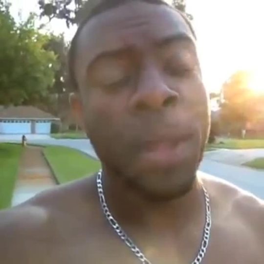 vinebox:  Running thru white people neighborhoods like