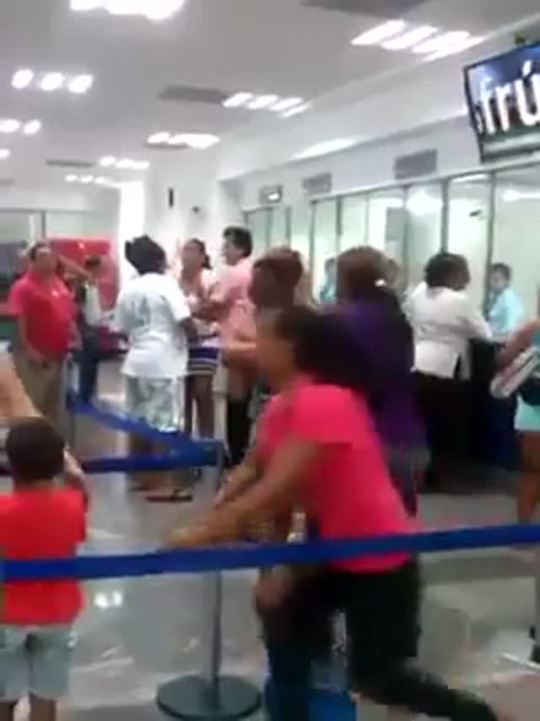 girlfights:  Me if someone tries it at the airport tonight