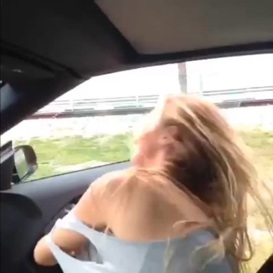 vinegod:  TBT to one of my fav “Do it for the vine” vines  by Lele Pons