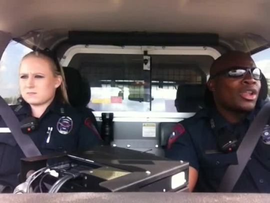 toocooltobehipster:  police officers lip syncing katy perry’s dark horse [source] 