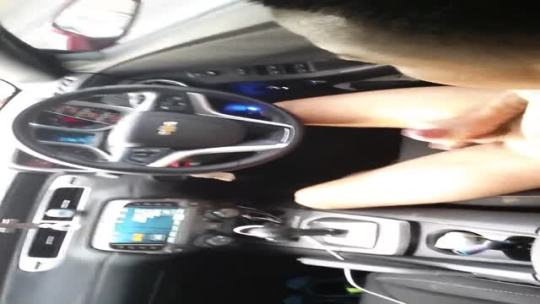 eugeneeescamilla:  Love to drive and Jack