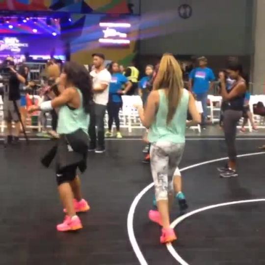 villegas-news:  newgenerationsh #prettygirls #prettygirlsweat #prettygirls #workout