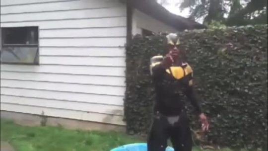 comfortably-lobotomized:  tsunamiwavesurfing:  tsunamiwavesurfing:  i’m cryin nigga damn near died smh  them hissin noises and “im good. im good” 😂 bruh lost half his life span doin some dumb shit   😂😂😂