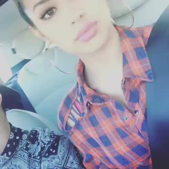 jasminev-news:  @jasminevillegas: Bruh. @jream_andrew 
