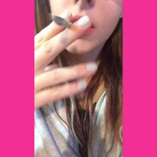 Lameo french inhale with a non-intentional smoke ring at the end.  Xoxo thenudistprincess