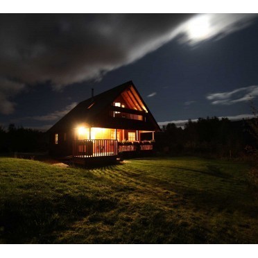 wood cabin on Tumblr