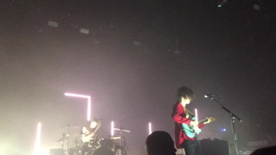 typical-healy:  the1975plsdarling:  evanavee:  here’s george missing his drumstick and knocking his drums over. & matty kicking the guy fixing it off stage  Asdfghjkl   quite literally kicking