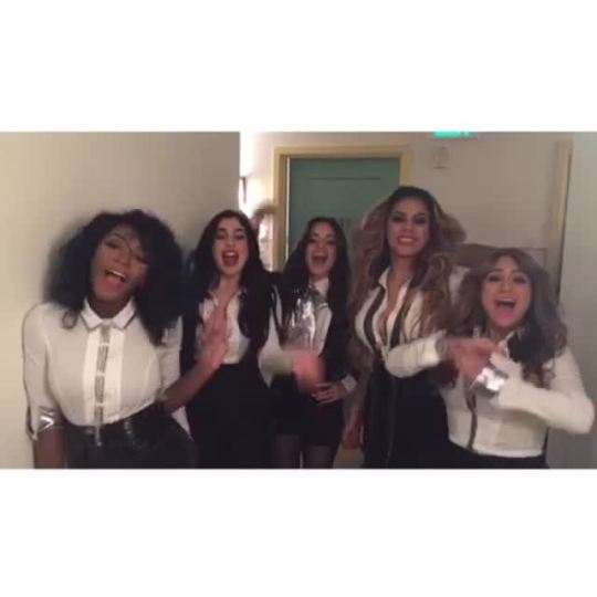 fifthharmonynews:  @pitbullnye: A special message from @FifthHarmony! How’d you like that performance? #PitbillNYE #NYEonVine    Roll it Normani Lol