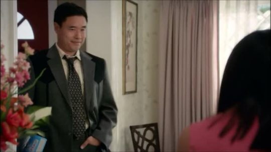 popculturebrain:endingreplay:Jessica Huang teaching her son not to date rape.Jessica Huang may be the best new comedic character of the season. Constance Wu is a revelation.