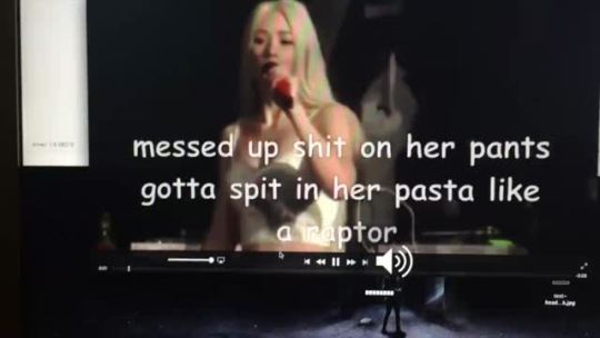 goldenfreesoul:  evrythingtailored:  heartbreakhicks:  shaethebanana:  igglooaustralia:  I AM DELETING MY BLOG  Wayyyy better  lmfaooooooo  IGGY GOES EDM  THIS TAKES THE PISSSSSSSS LMAO