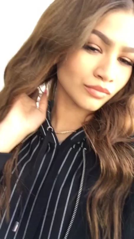 Sex 2jam4u:  sheerstille:  From Zendaya’s snapchat pictures