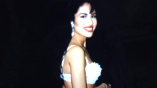 Porn photo esa-mujerista:  Suzette Quintanilla, Selena’s