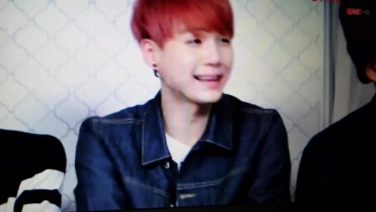 minsugaplums:  When suga raps I suddenly get weak
