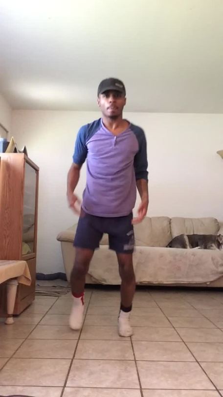 ziqqawest:  When you Born by the River but turn out ratchet … Lol 😂😂😂