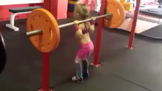 gymaaholic:  Little Girl Show Us How Good Squats Are Done!That’s what we call good form bruh.http://www.gymaholic.co