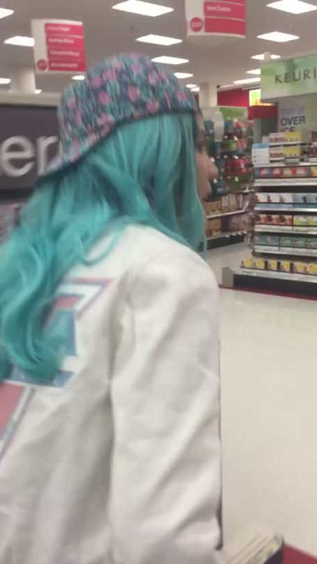 halseyupdates:  @halseymusic: Operation: Spot a fan wearing a Halsey T shirt at target and scare the shit out of her. 