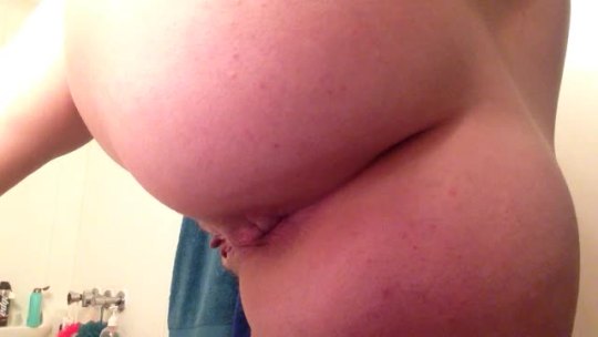 naturalass:  lick-that-pussy-slut:  lick-that-pussy-slut:  I’m sitting on my dildo as I type this wishing someone could come make me cum  Mmmmm I love watching myself, I’m going to fuck myself to this  Wouaw