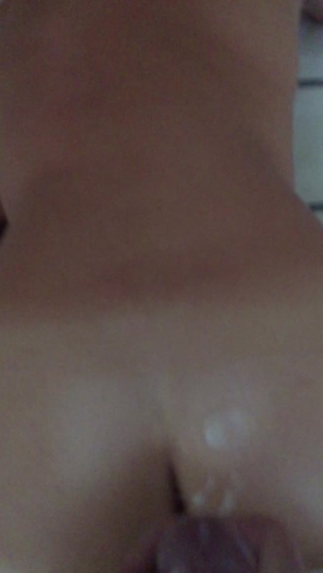 gay2foru:  #bareback pulling out of my fellas ass and dumping my load over his back.